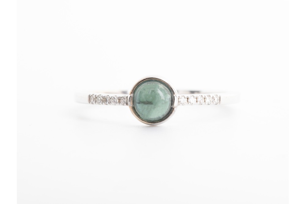 Anillo Amaia en oro blanco