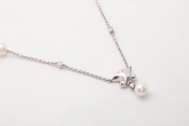 Collar con 3 Perlas Mikimoto | Precio LIma Perú | Murguia Joyería