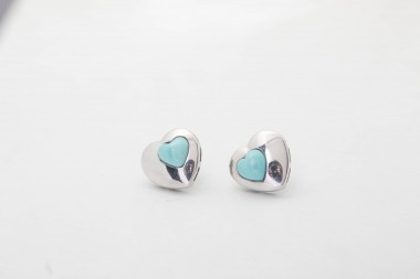 Aretes corazón con turquesas