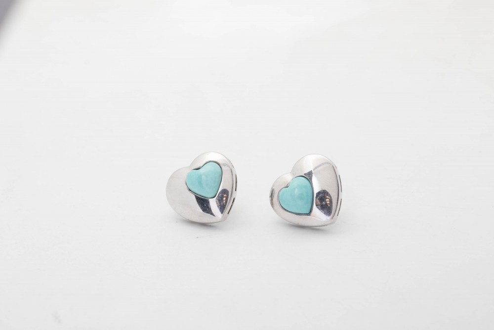Aretes corazón con turquesas