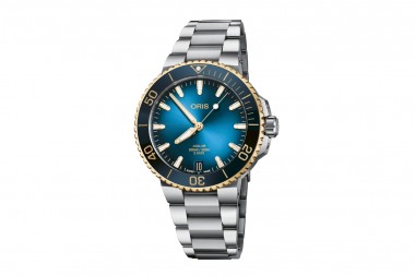 Aquis Date Calibre 400 Bicolor