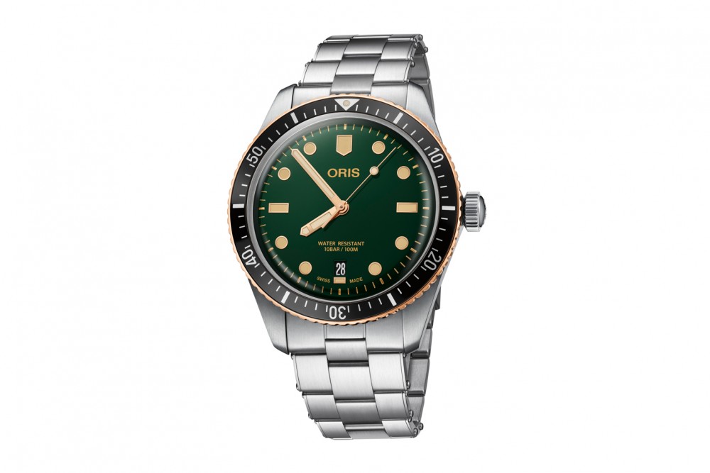 Divers Sixty-Five