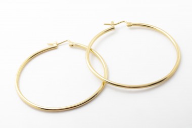 Argollas grandes en oro