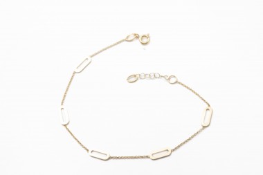 Pulsera con eslabones