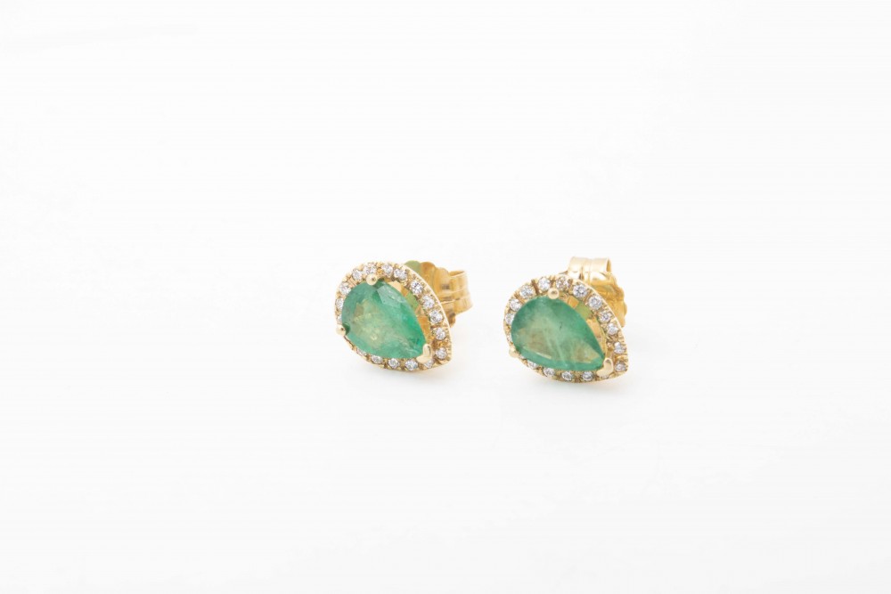 ARETES CON BRILLANTES Y ESMERALDAS