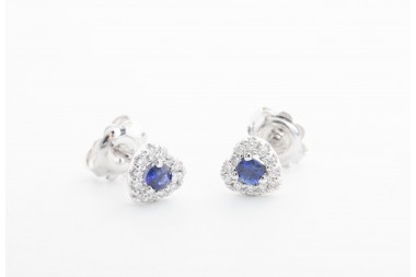 Aretes corazón con diamantes y zafiros