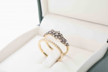 Anillo Moraglione con diamantes marrones