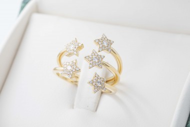 Anillo estrellas con diamantes
