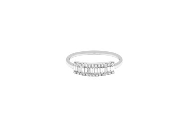 Anillo Djula con brillantes en oro blanco