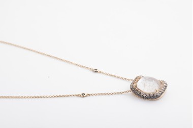 Collar de Moraglione en oro rosa de 18Kt. con Cuarzo Rutilado