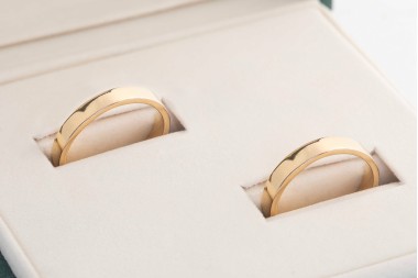 Aros de matrimonio cinta